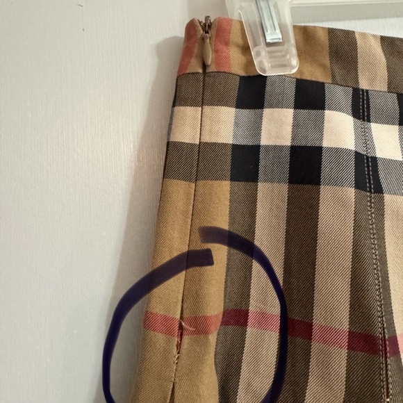 Burberry London Nova Check Tan A-Line Pleated Skirt Size 4 - Picture 10 of 16